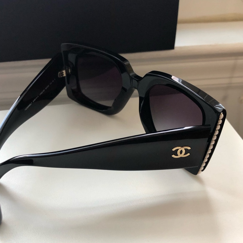 CHANEL CC Logo Square Sunglasses Pearls black - Picture 3 of 13